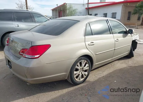 2008 Toyota Avalon Xls z USA, uszkodzony, nr VIN 4T1BK36B98U300939